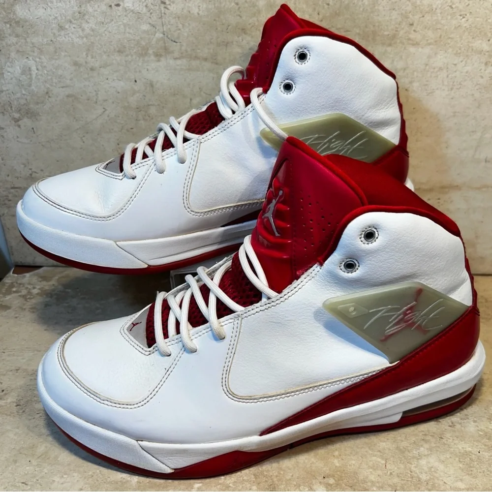 Jordan Flight Luminary Mens 9.5 White‎ Gym Red Basketball Shoes 705796-102